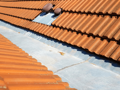 About Leaking Skylight Repair Pros Wauconda, IL